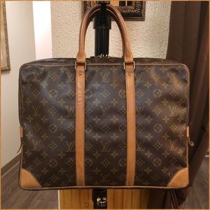 Authentic Louis Vuitton Porte Documents